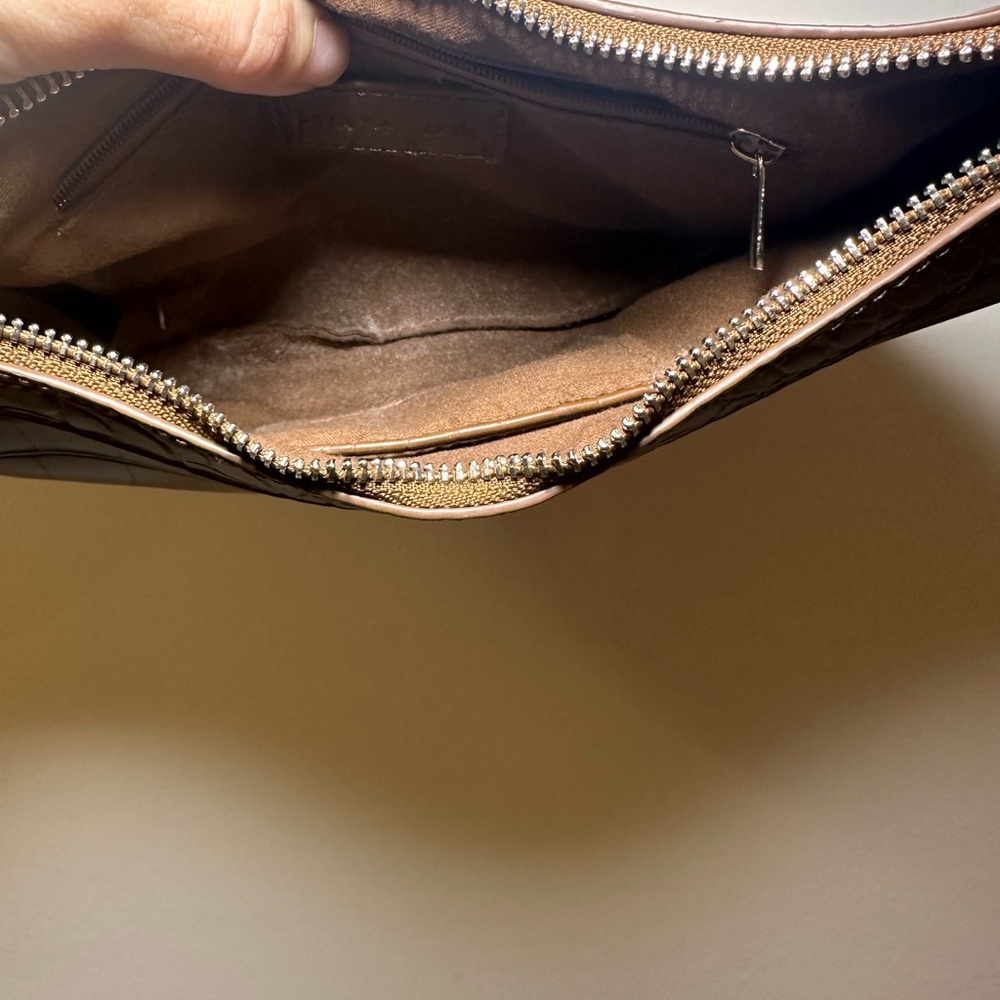 Purse‎ - Picture 9 of 10